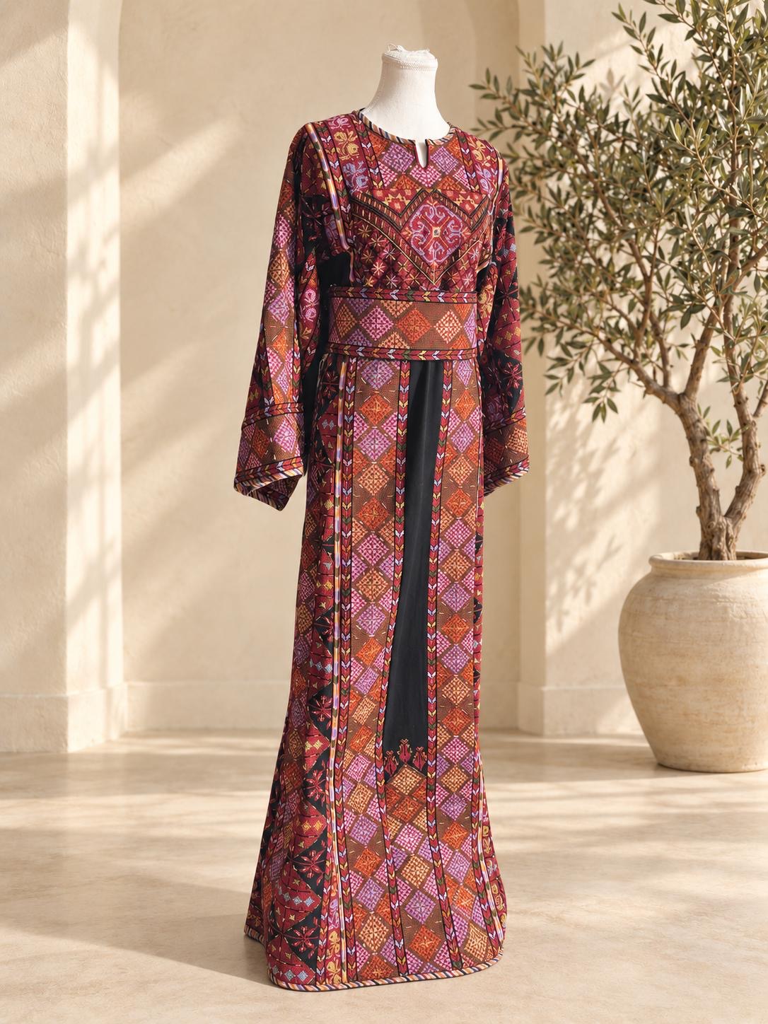 Atameen with hand sewn beads Thoub