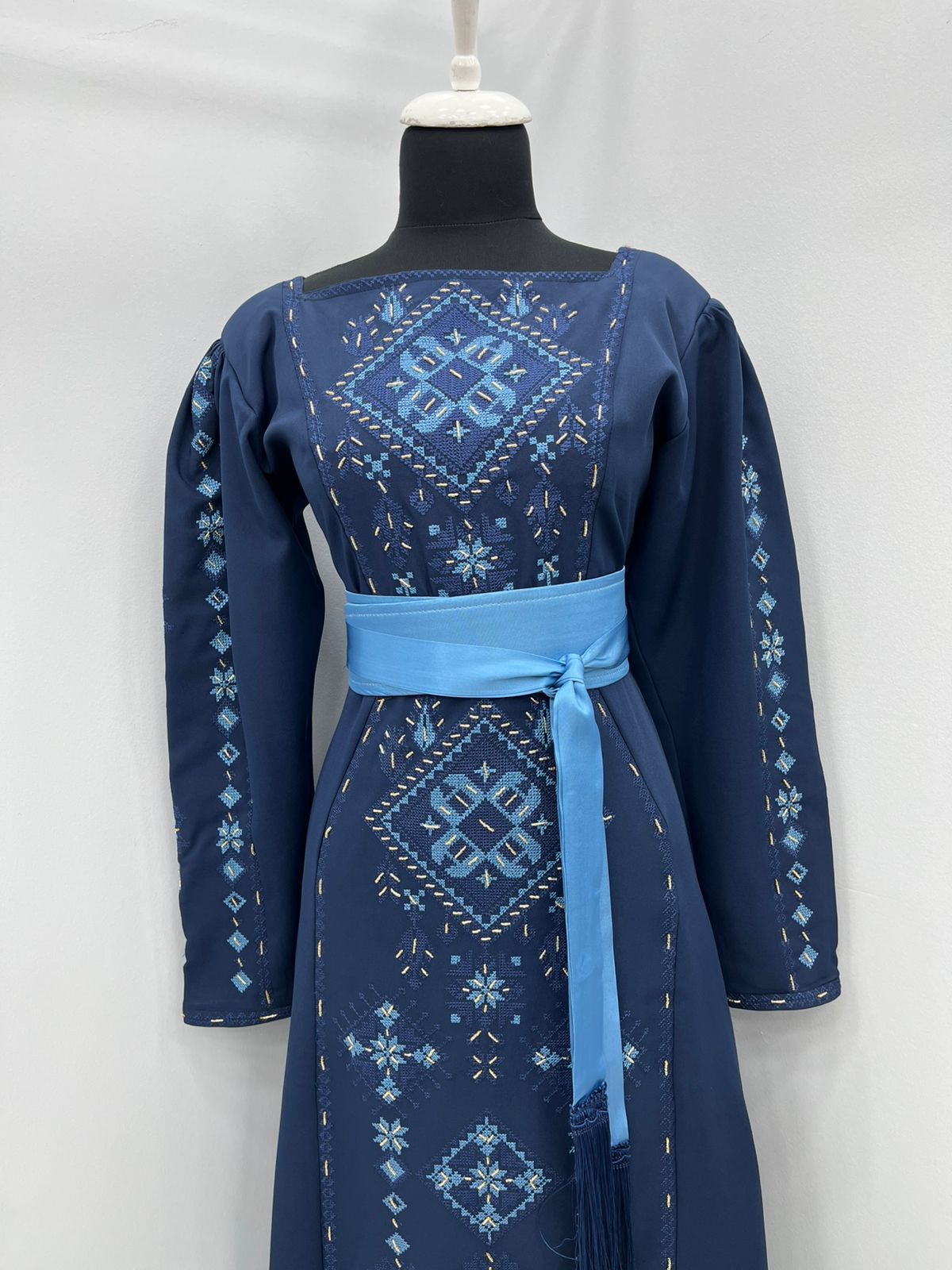 New beautiful Thoub with handmade kharaz