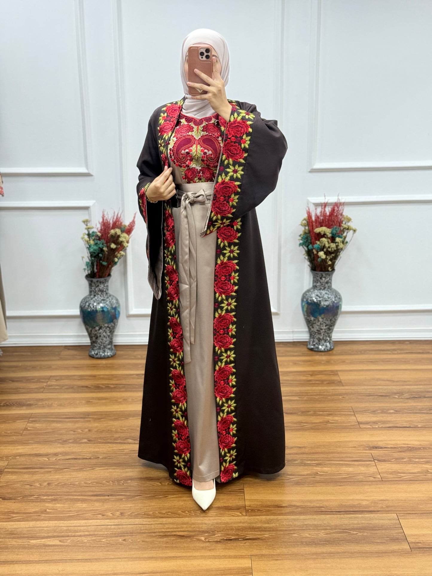 Elegant Two-Piece Thoub