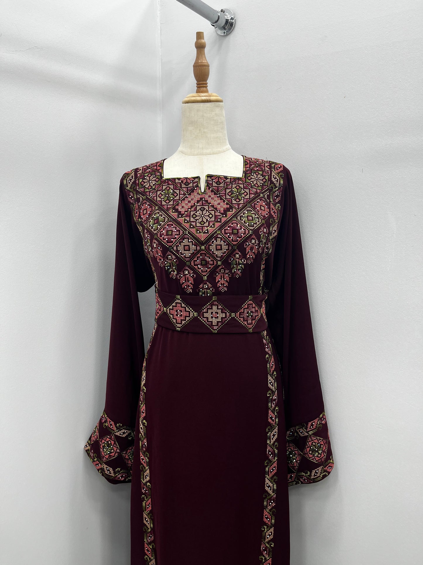 Thoub On Sale