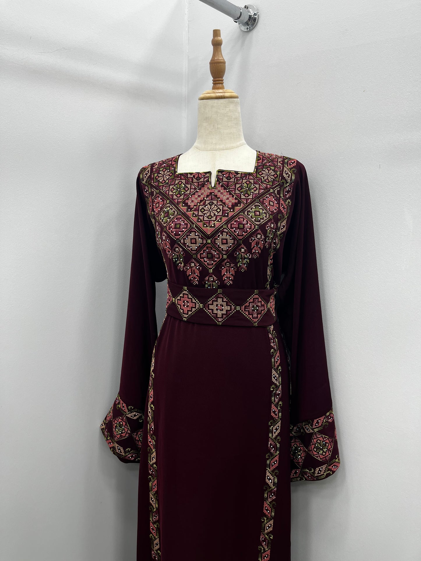 Thoub On Sale