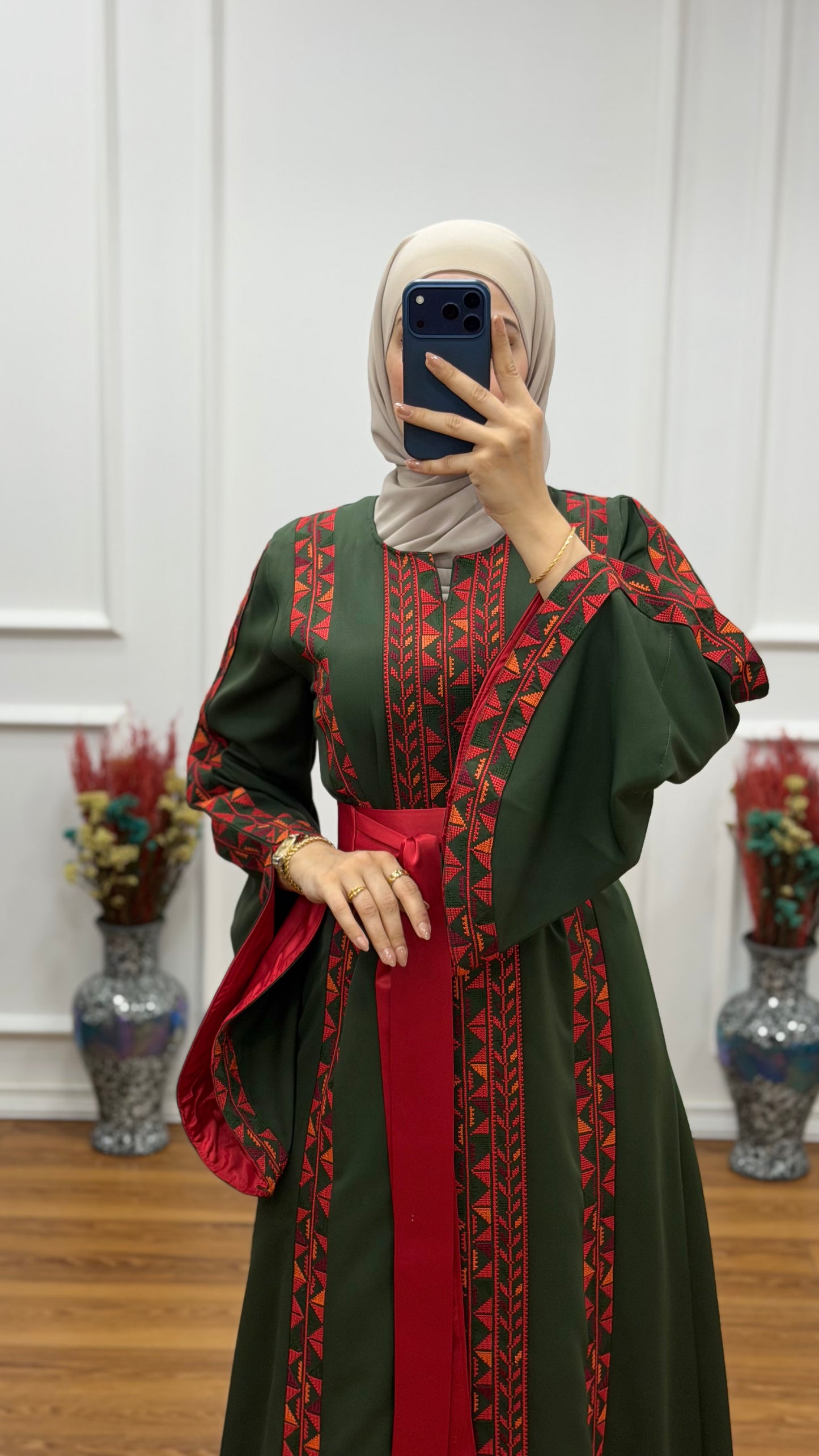 Modren Roots Thoub - Olive Green