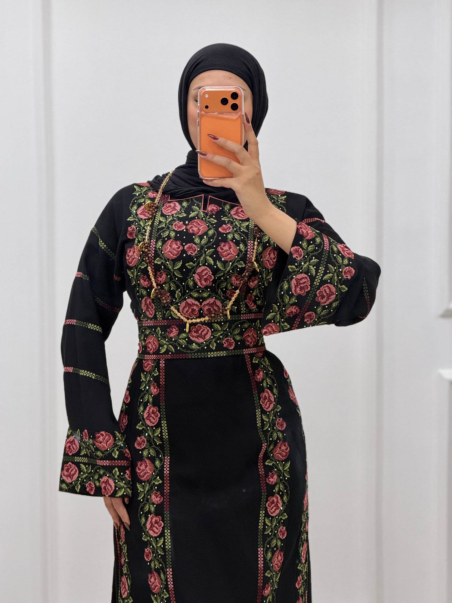 1- New Simple & Modern Thoub