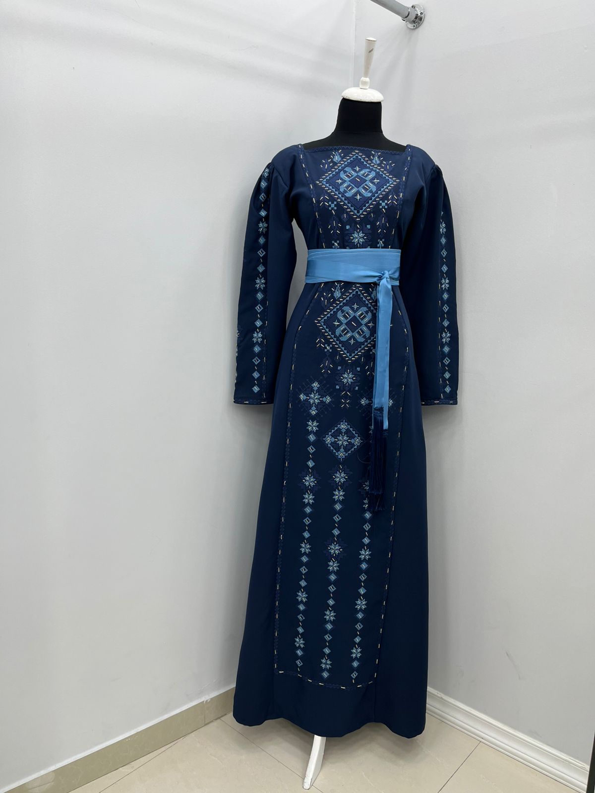 New beautiful Thoub with handmade kharaz