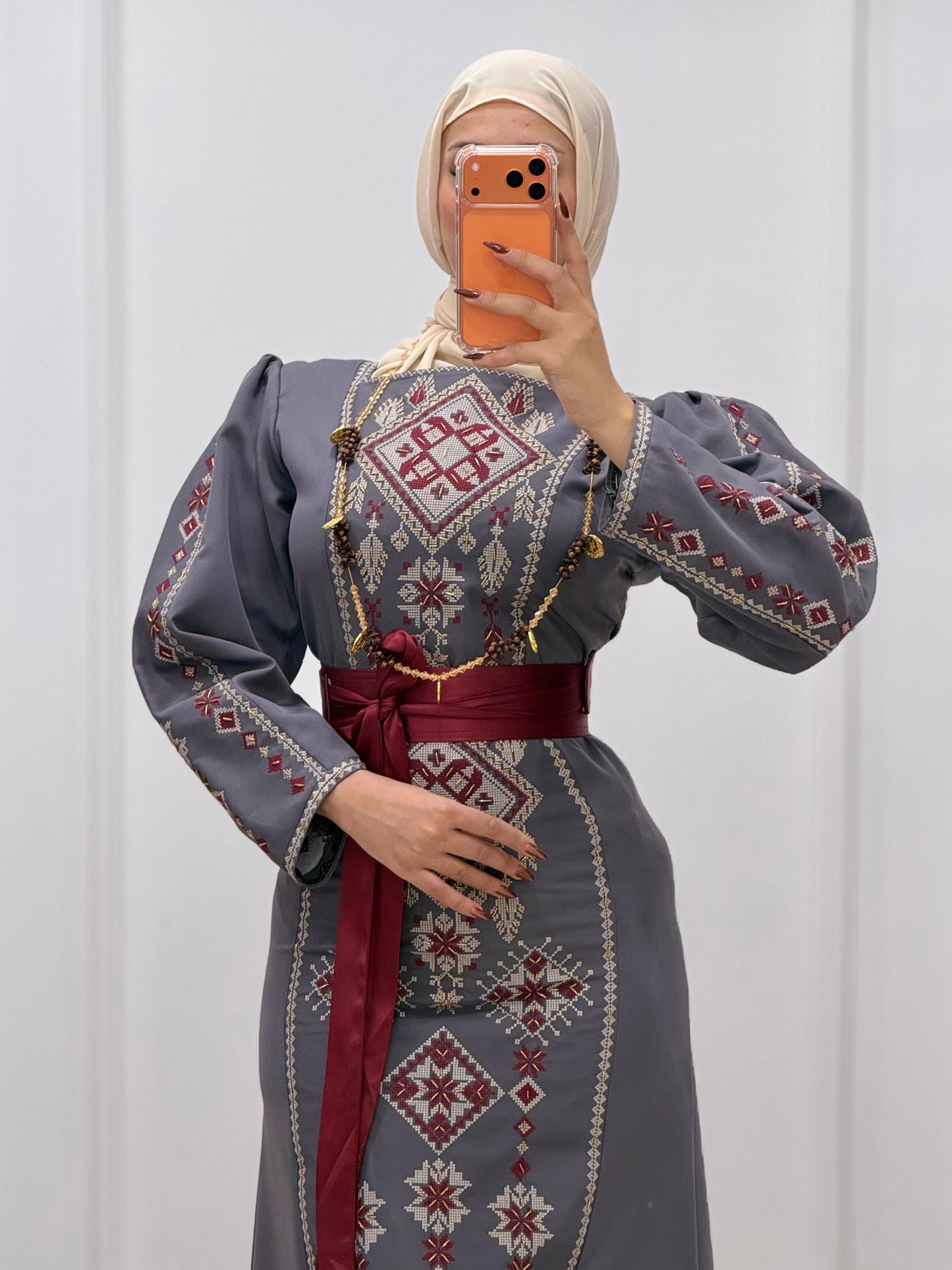 Hand-Beaded Thoub/Dress - Gray