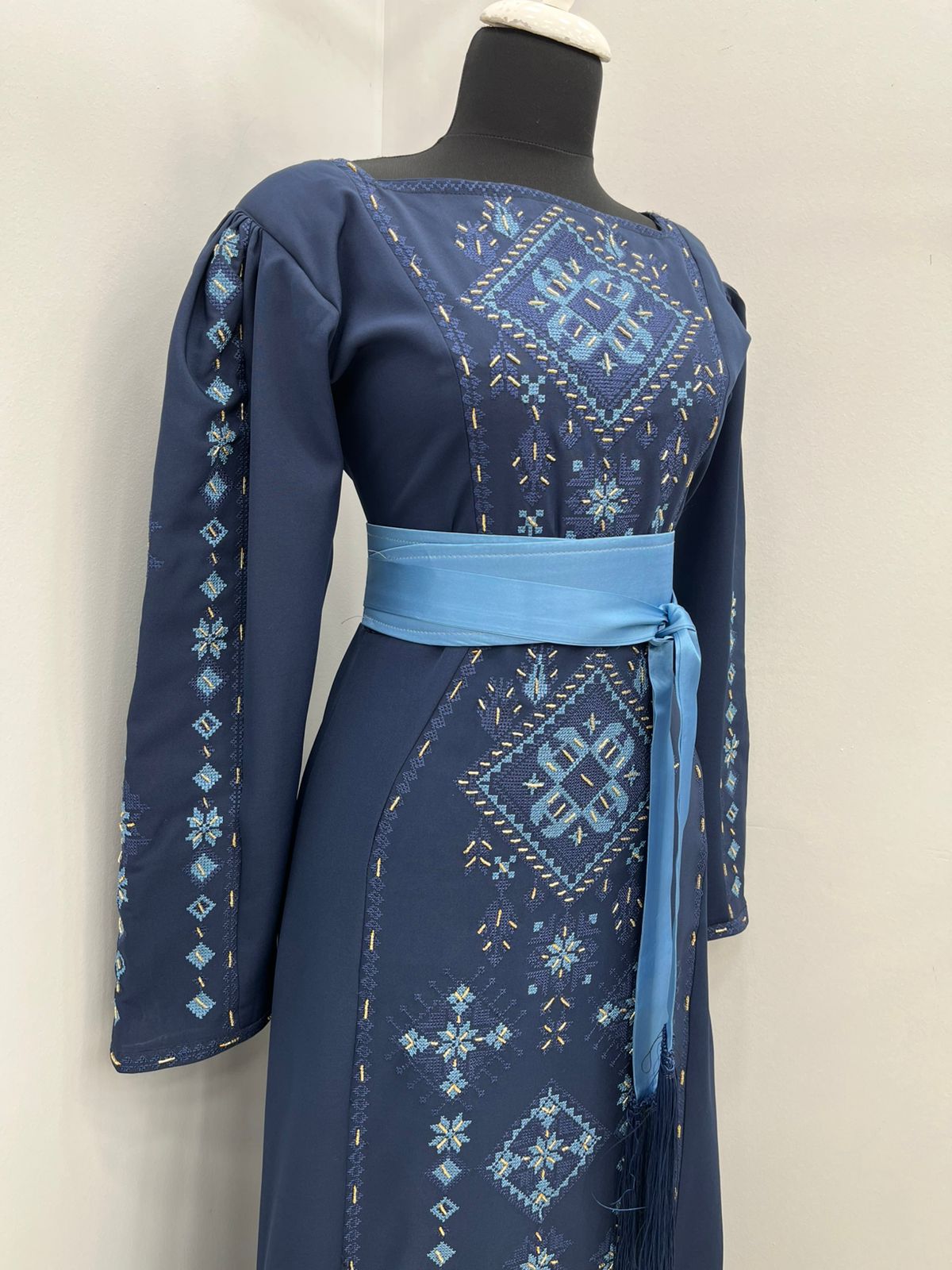 New beautiful Thoub with handmade kharaz