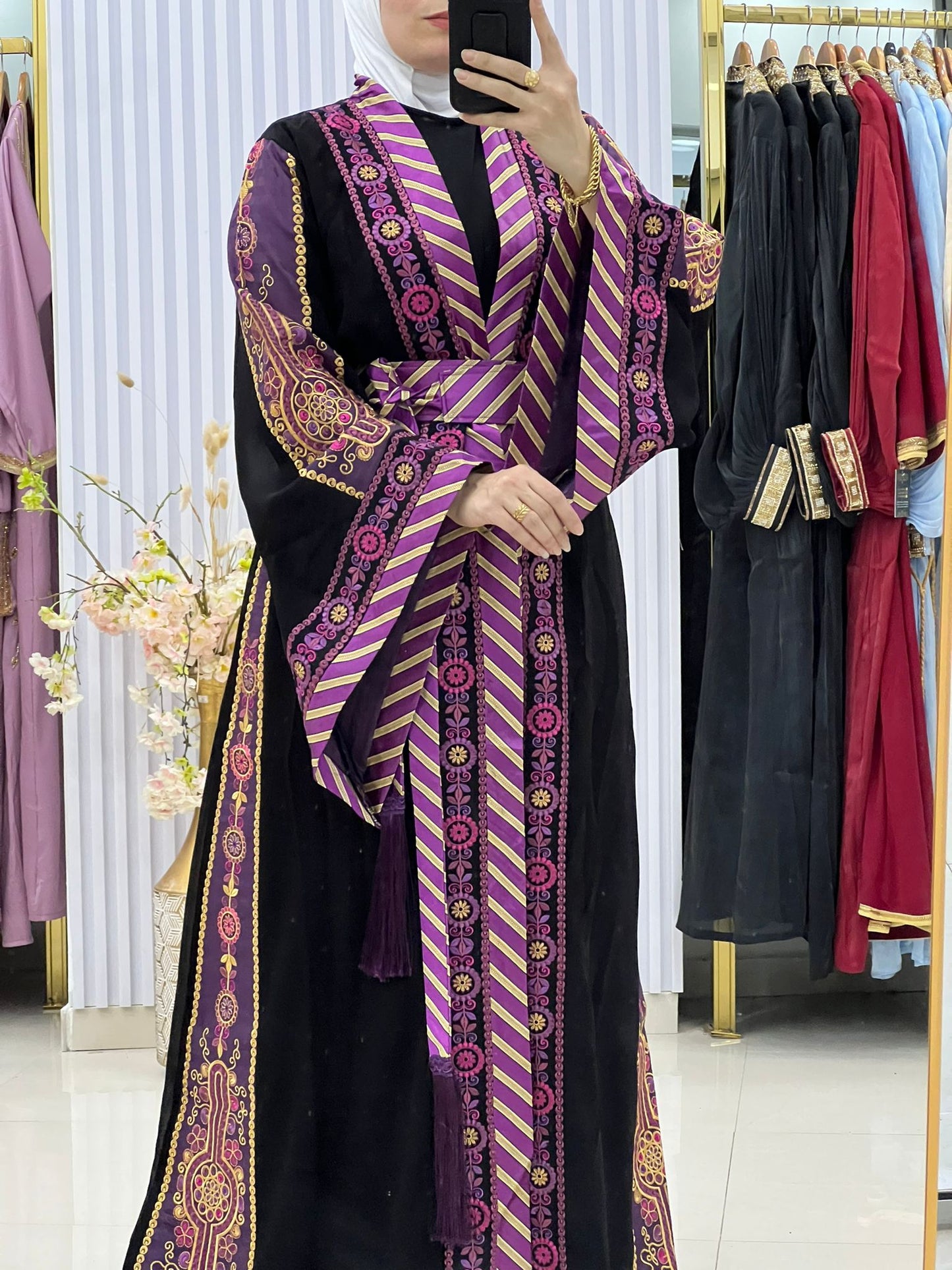 1) 2025 Beautiful Kashmeer Abaya