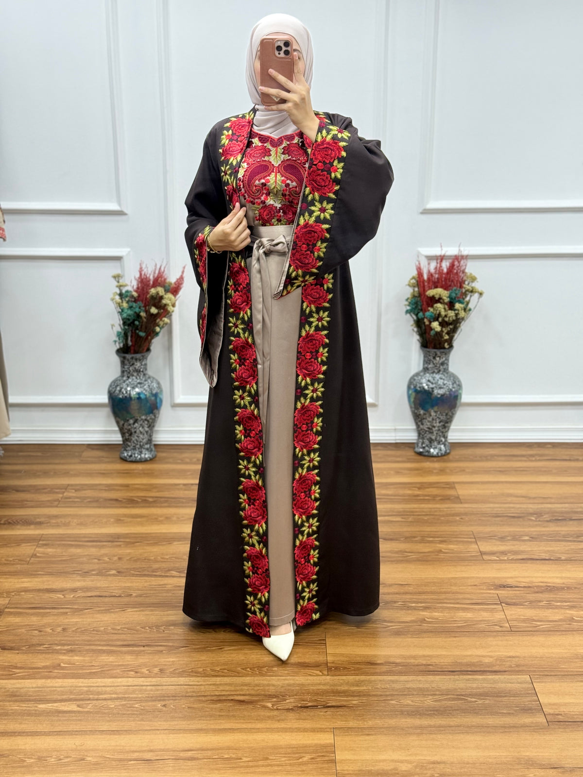 Elegant Two-Piece Thoub