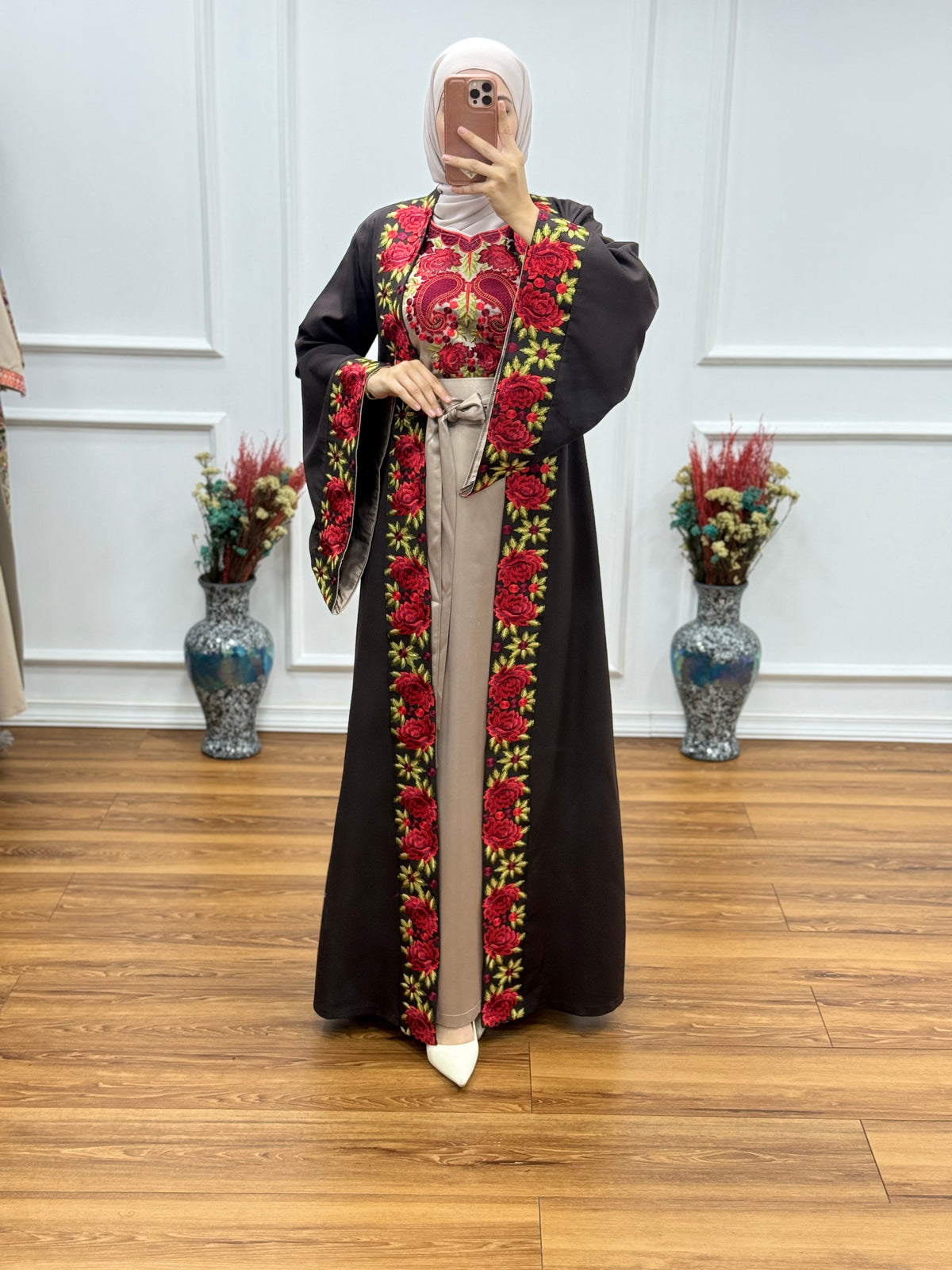 Elegant Two-Piece Thoub