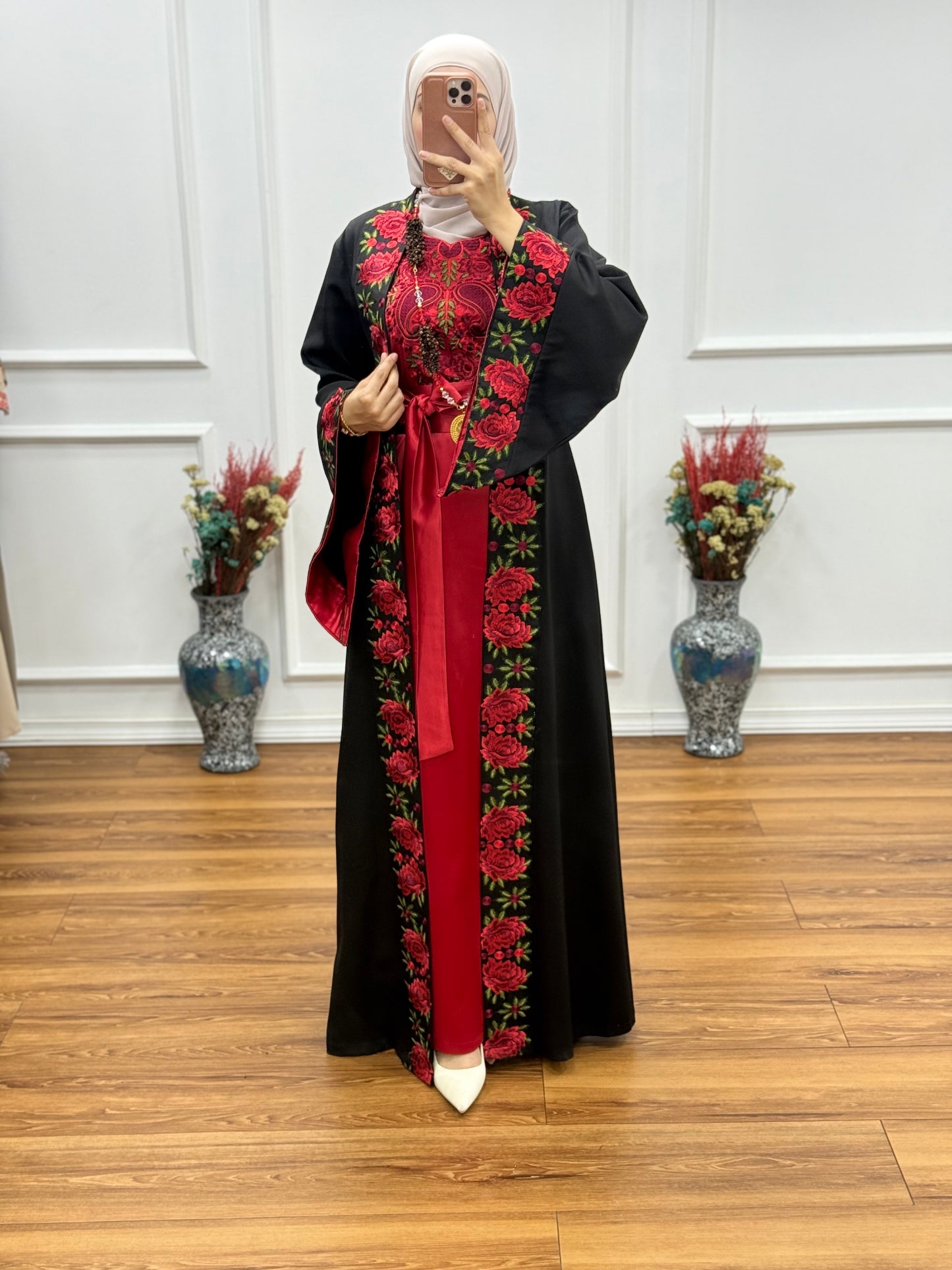 Elegant Two-Piece Thoub