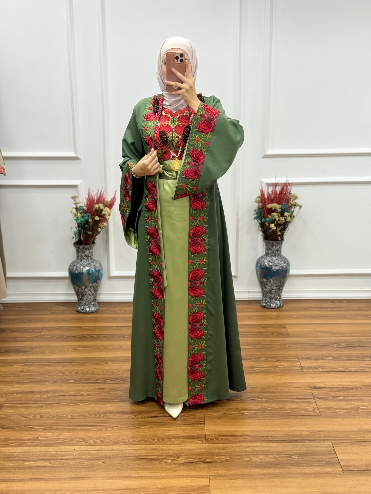 Elegant Two-Piece Thoub