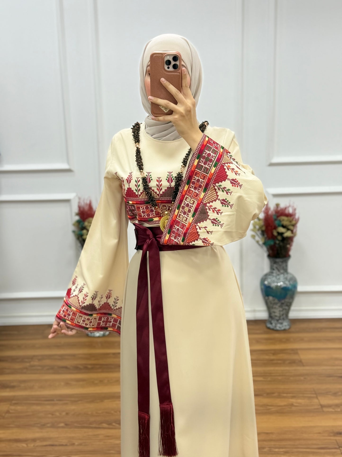 Simple Luxe Thoub