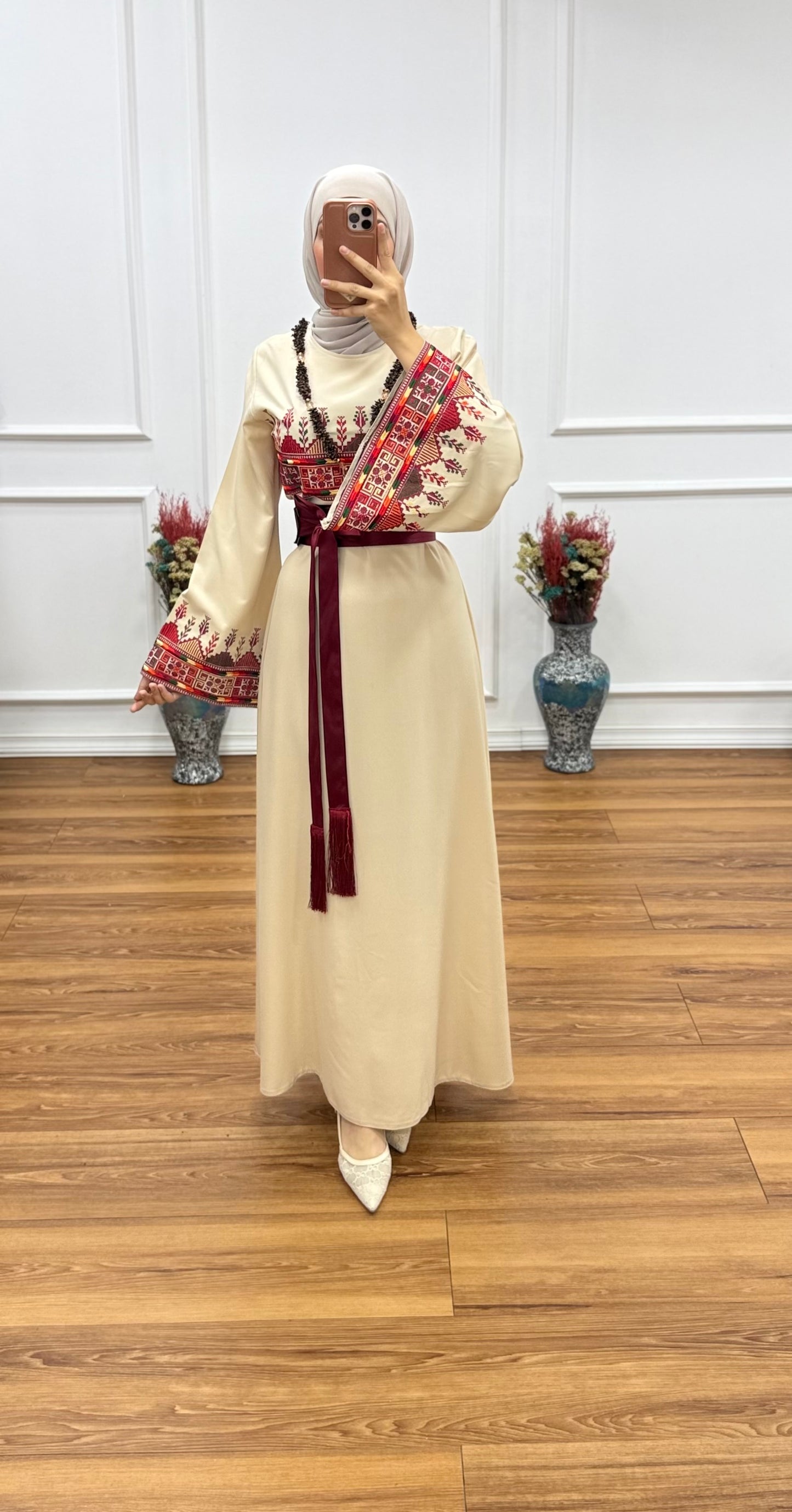 Simple Luxe Thoub