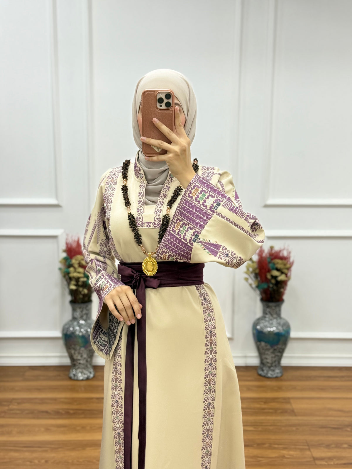 Thoub Al-Roumi