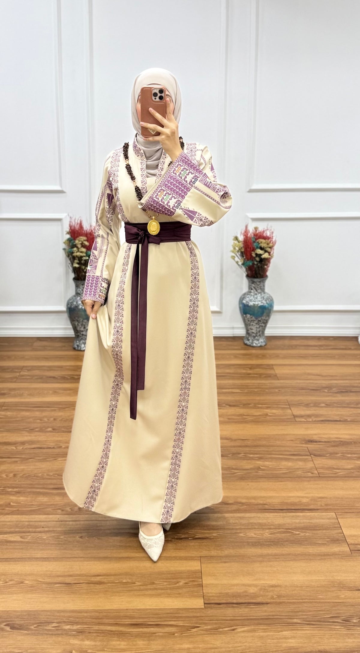 Thoub Al-Roumi