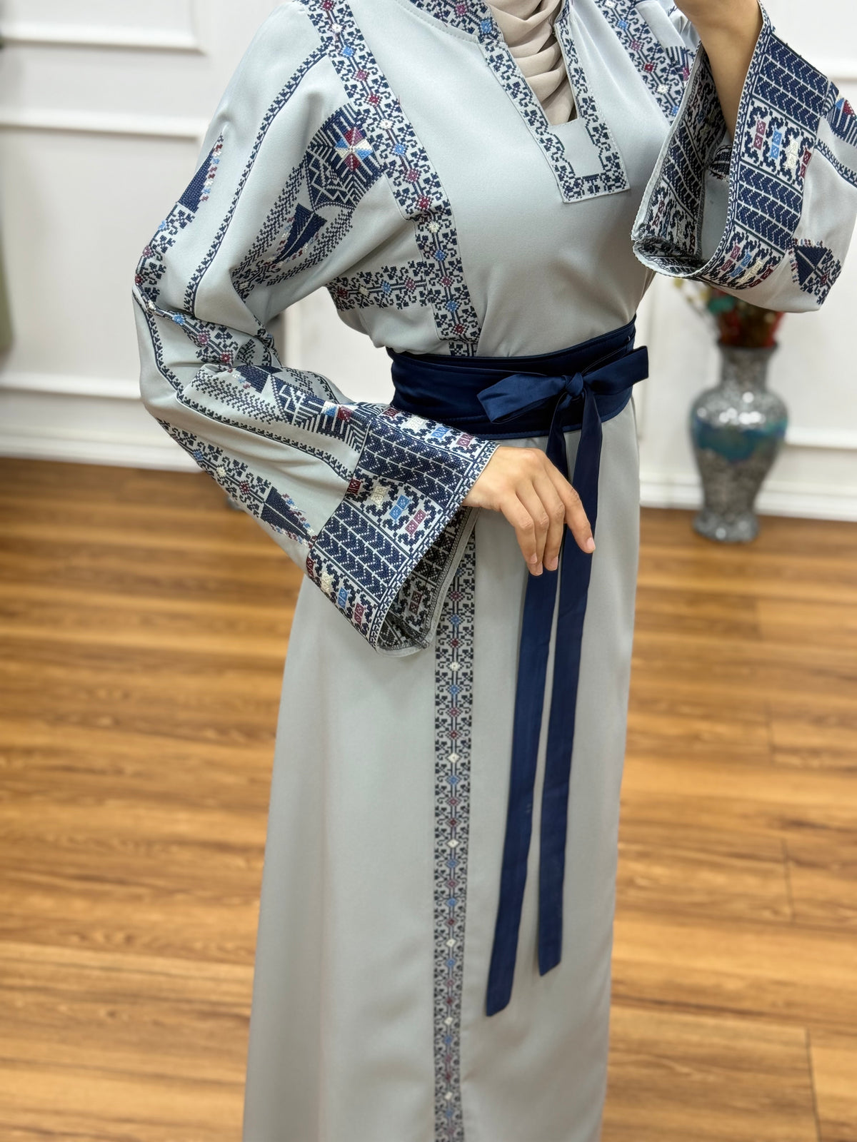 Thoub Al-Roumi