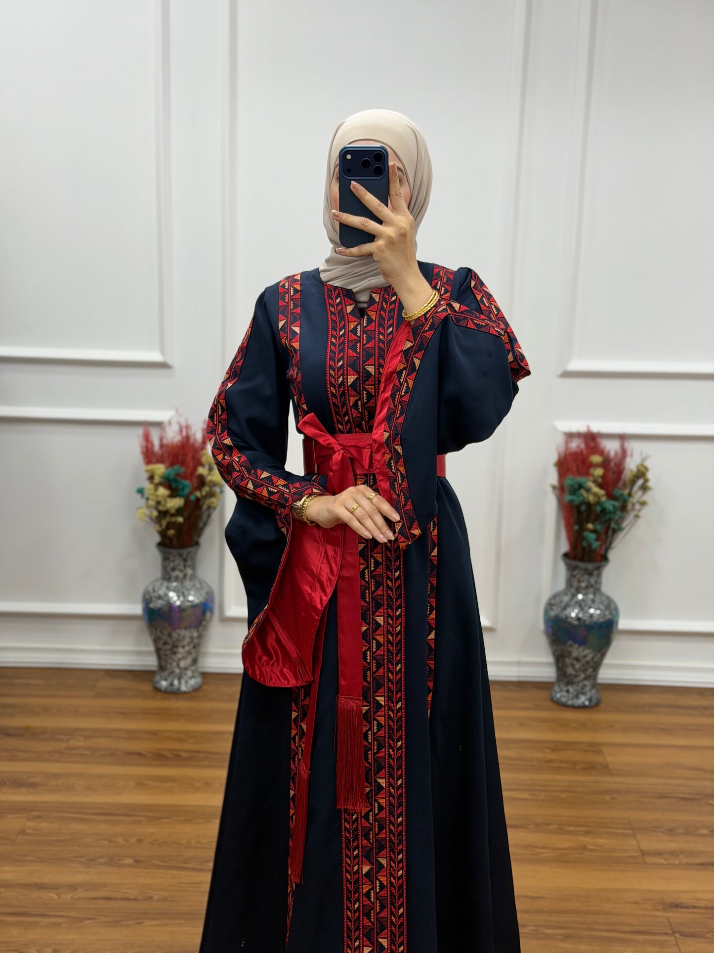 Modren Roots Thoub - Black