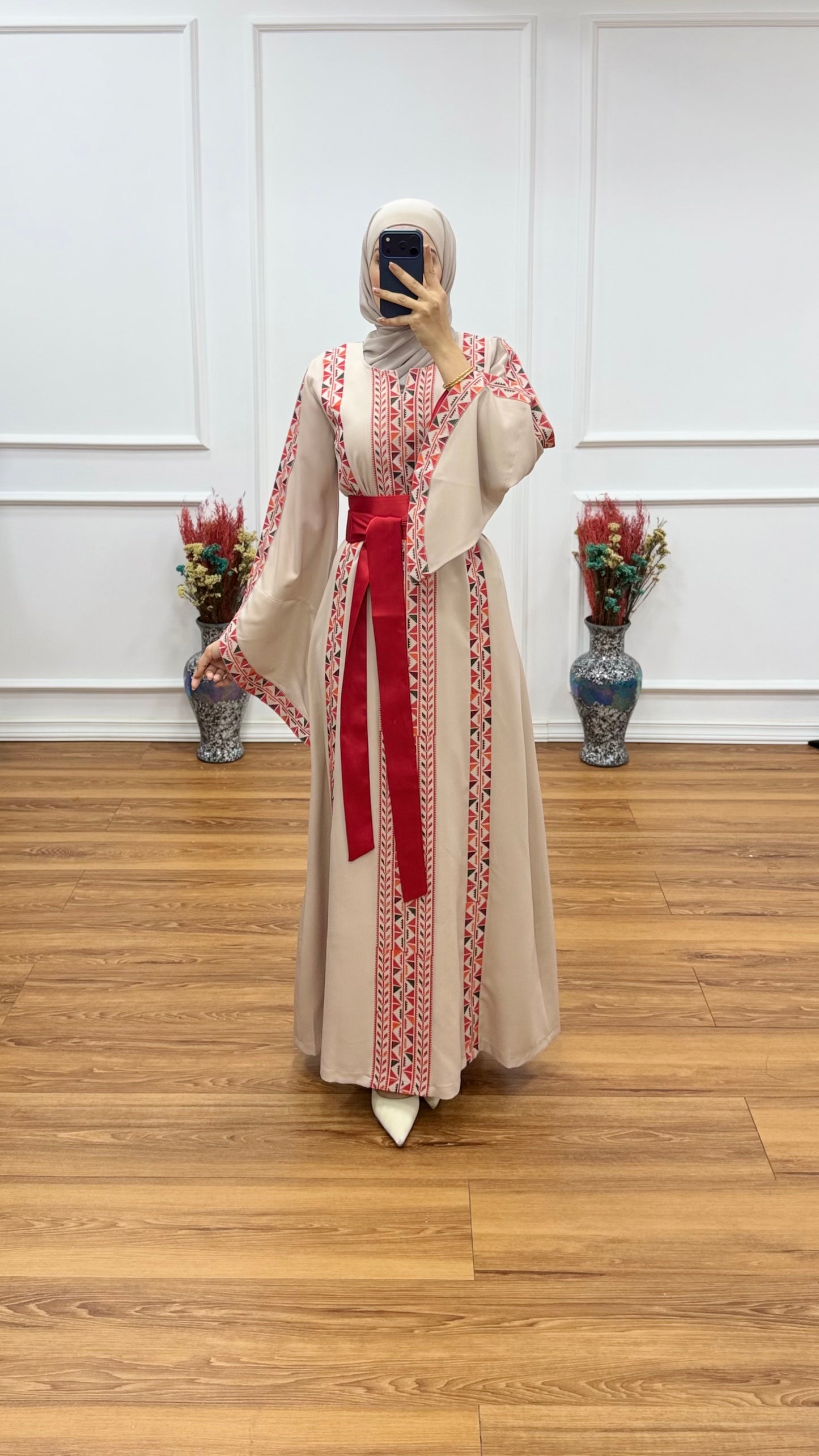 Modren Roots Thoub - (Beige/Red)