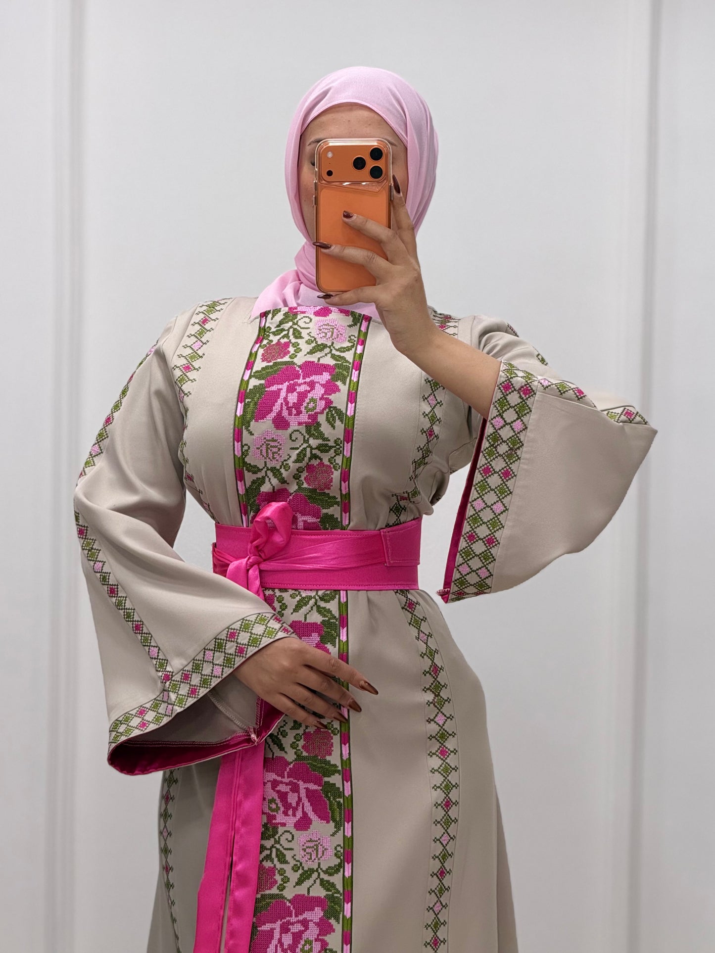 Pink Rose Bloom Embroidered Thoub